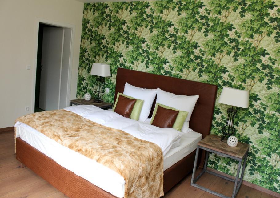 Hinterconti Bed & Breakfast Bretzenheim Bagian luar foto